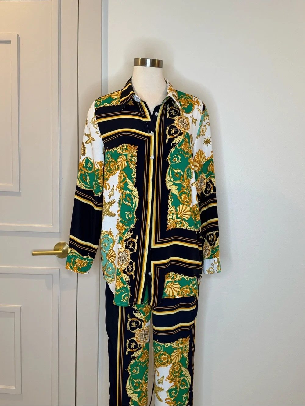 Women's Green & Black Printed Jumpsuit Set - Designer-Inspired